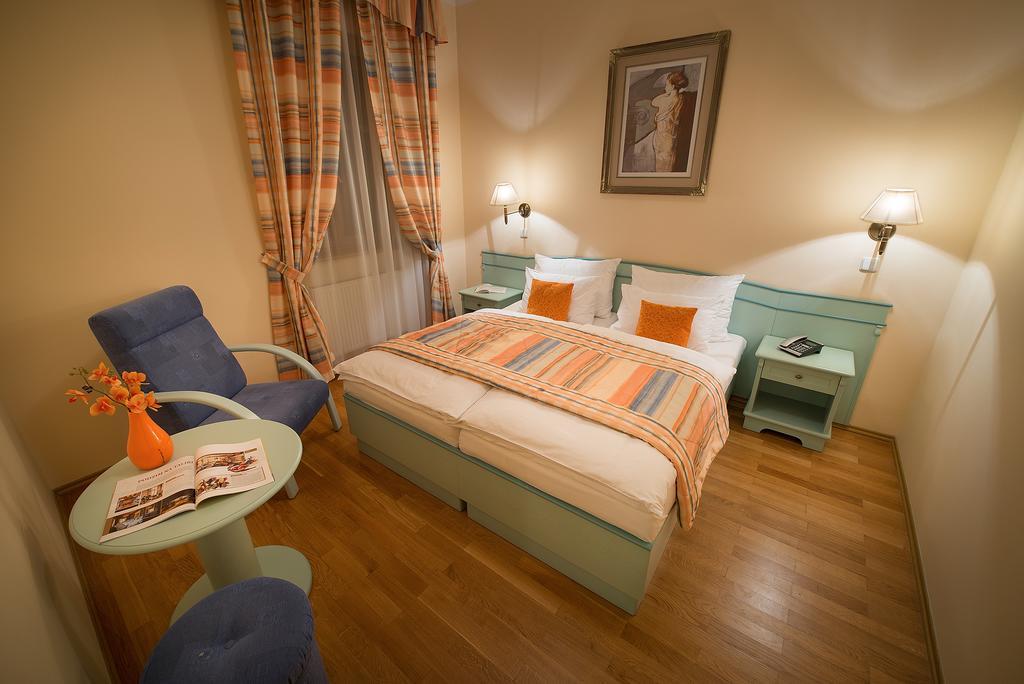 Old Town Bed & Breakfast Ceske Budejovice Dış mekan fotoğraf
